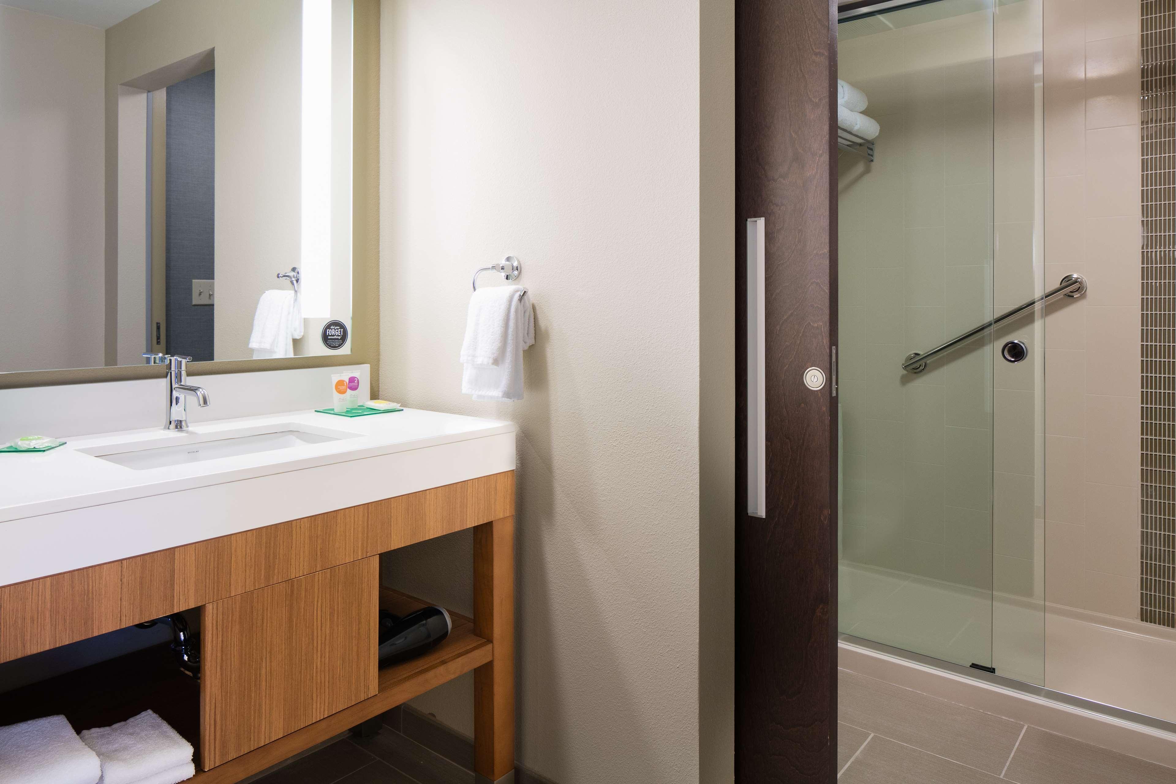 Hyatt Place Kansas City Lenexa City Center Eksteriør bilde