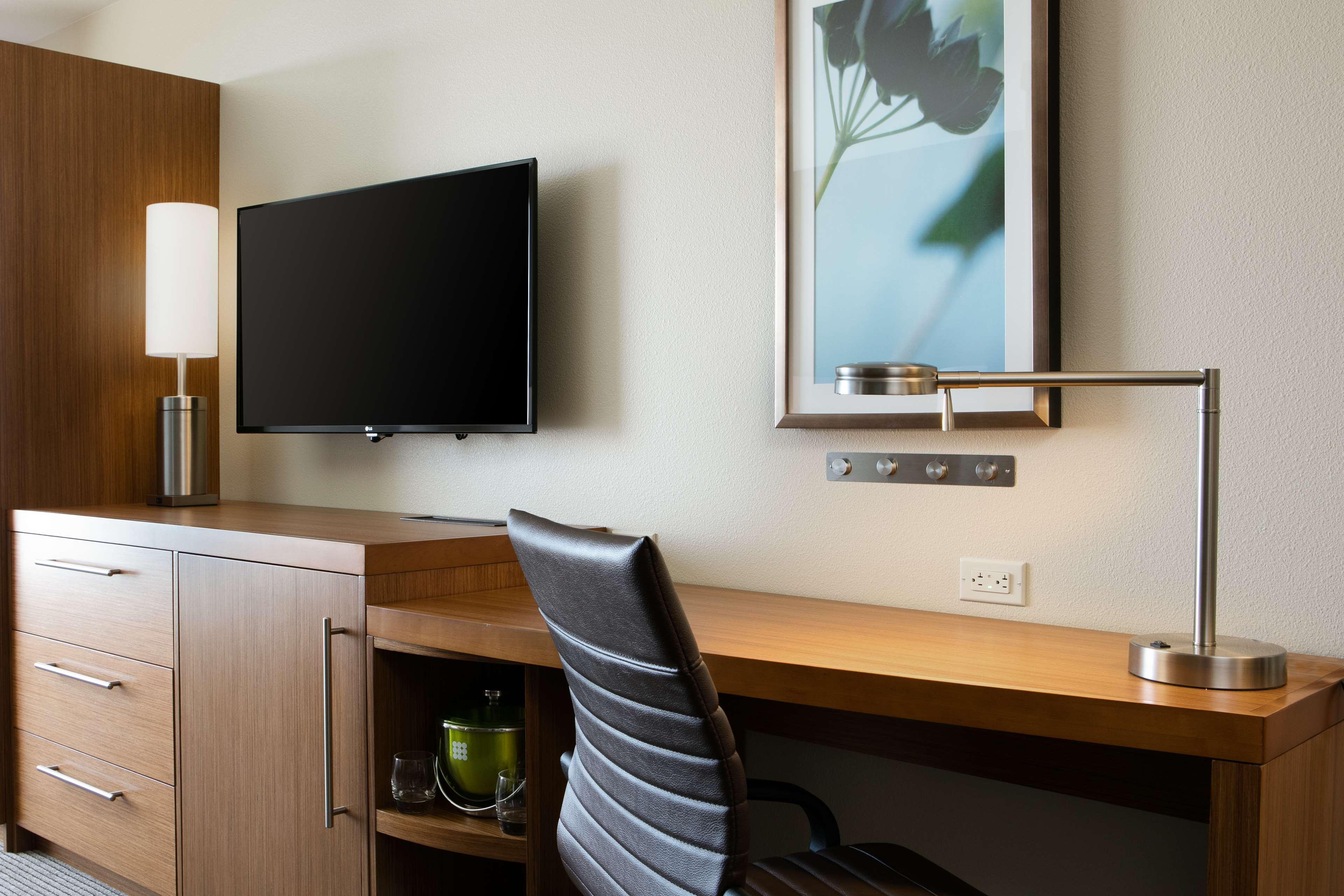 Hyatt Place Kansas City Lenexa City Center Eksteriør bilde