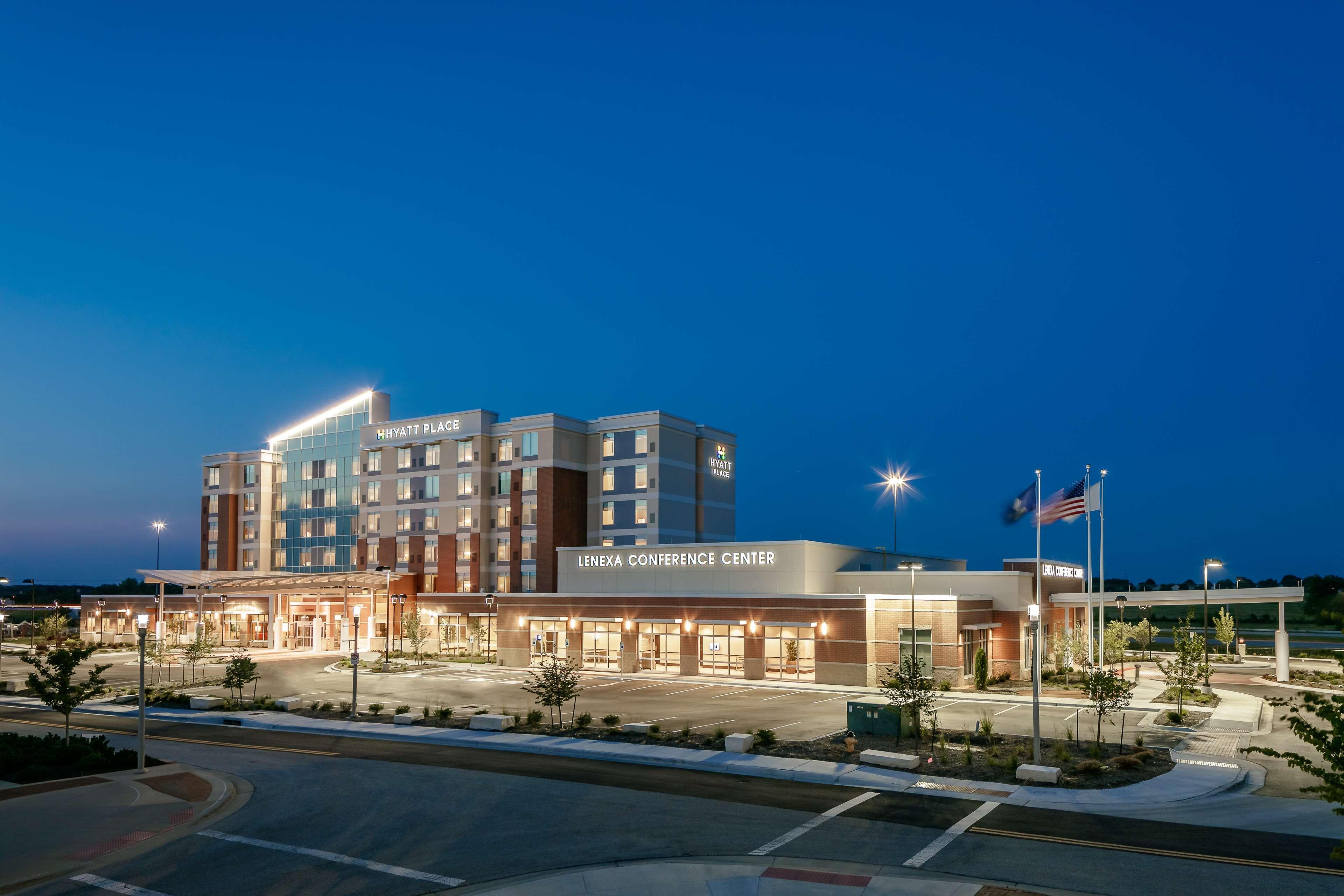 Hyatt Place Kansas City Lenexa City Center Eksteriør bilde
